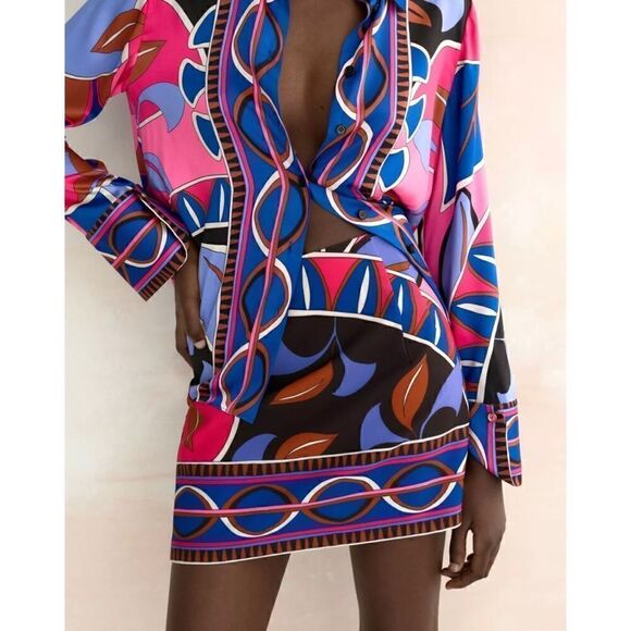 NWT Zara Blogger’s Favorite Multicolored High Waisted Printed Dart Skirt - Picture 2 of 16